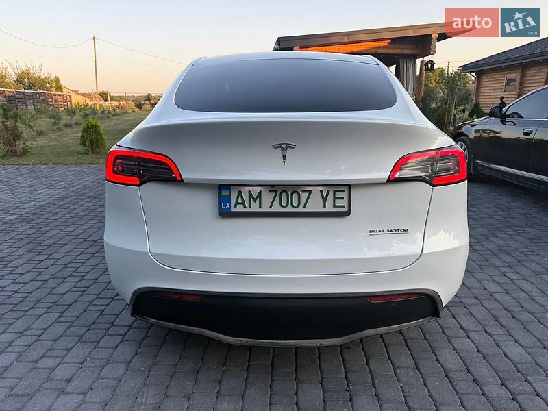 Внедорожник / Кроссовер Tesla Model Y 2023 в Звягеле
