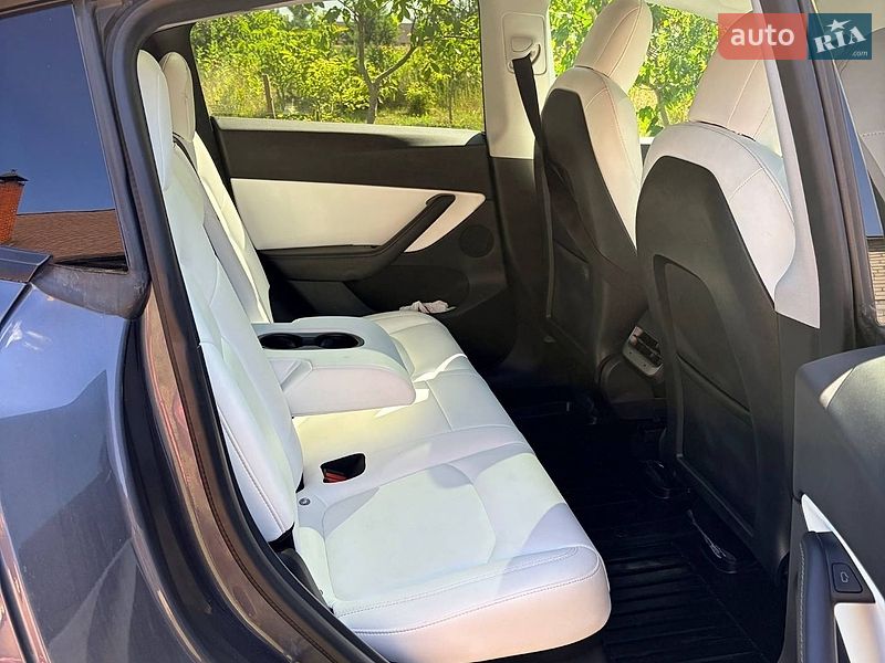 Позашляховик / Кросовер Tesla Model Y 2021 в Калинівці фото 5 Позашляховик / Кросовер Tesla Model Y 2021 в Калинівці