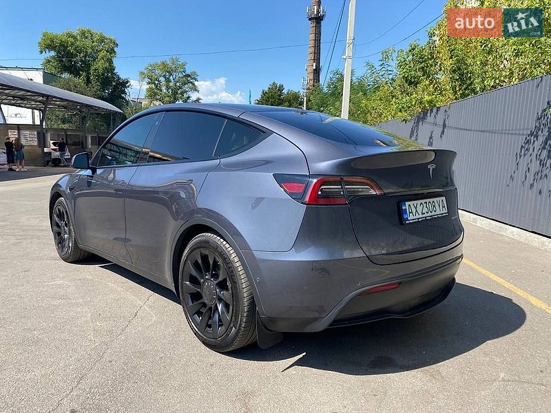 Внедорожник / Кроссовер Tesla Model Y 2021 в Днепре
