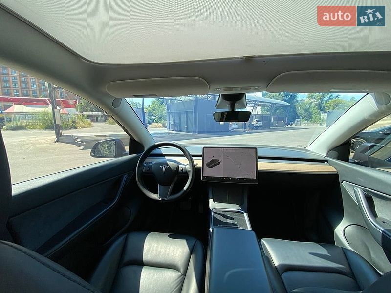 Внедорожник / Кроссовер Tesla Model Y 2021 в Днепре