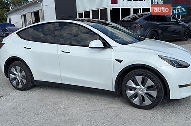 Внедорожник / Кроссовер Tesla Model Y 2023 в Виннице