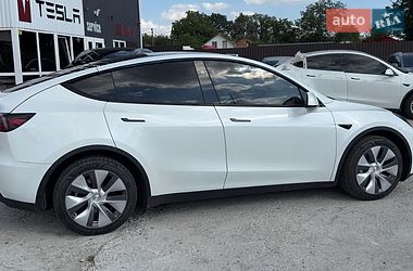 Внедорожник / Кроссовер Tesla Model Y 2023 в Виннице