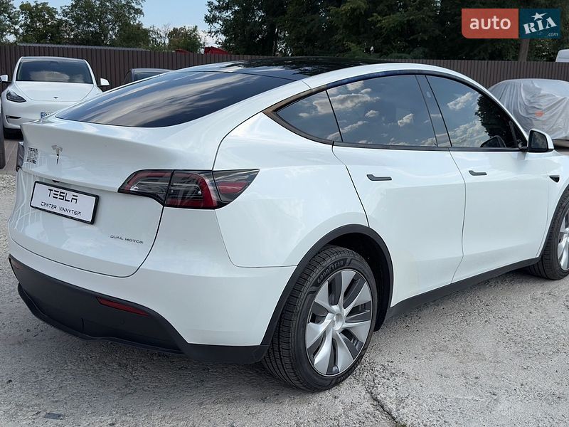 Внедорожник / Кроссовер Tesla Model Y 2023 в Виннице