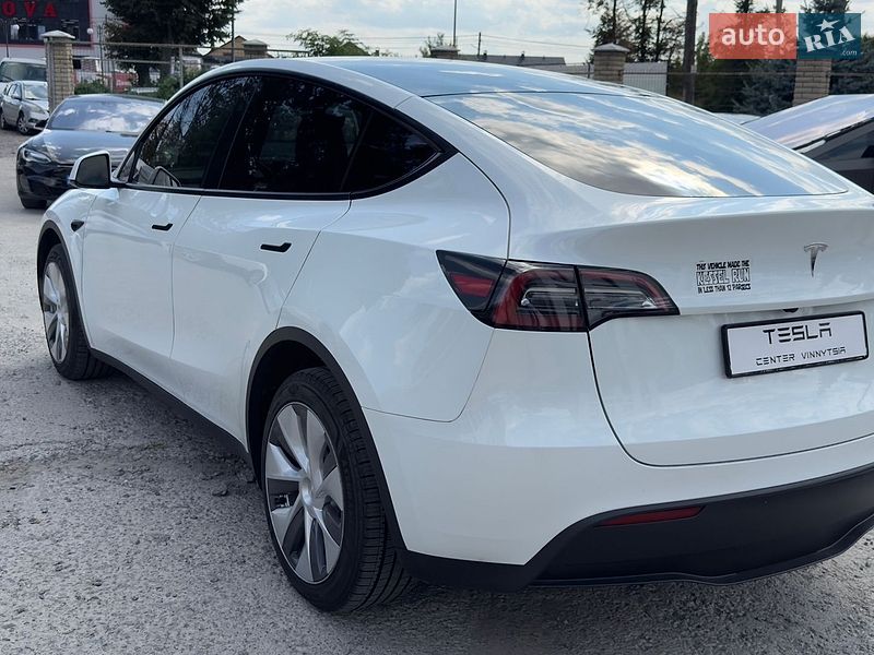 Внедорожник / Кроссовер Tesla Model Y 2023 в Виннице