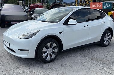 Внедорожник / Кроссовер Tesla Model Y 2023 в Виннице