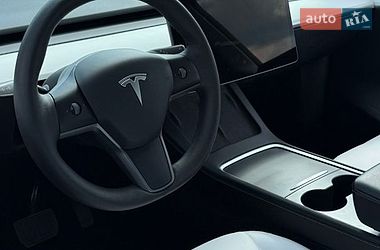 Внедорожник / Кроссовер Tesla Model Y 2023 в Виннице