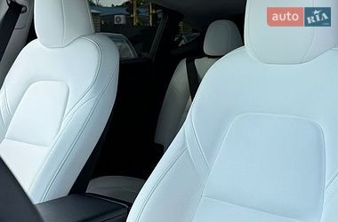 Внедорожник / Кроссовер Tesla Model Y 2023 в Виннице