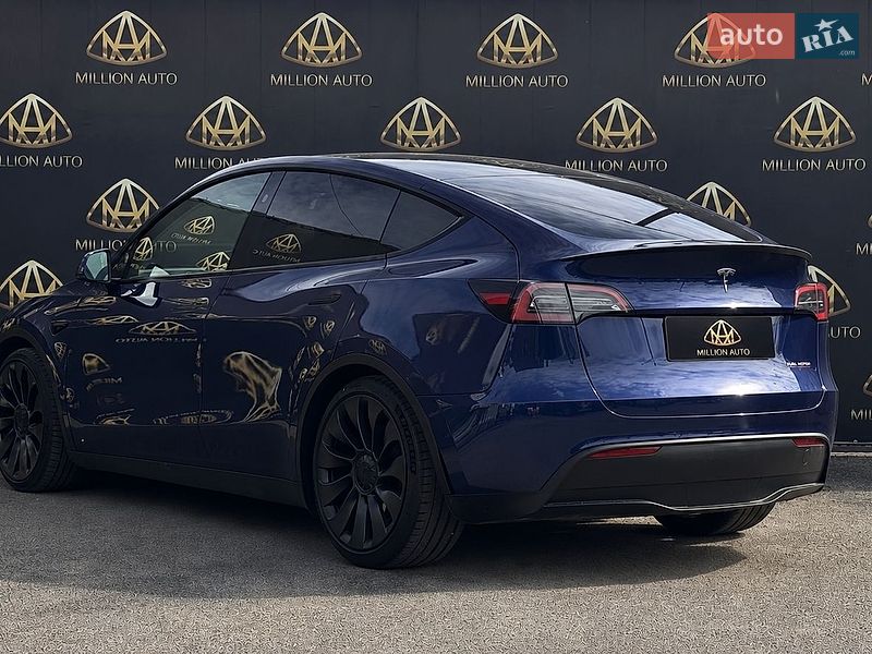 Внедорожник / Кроссовер Tesla Model Y 2023 в Киеве фото 4 Внедорожник / Кроссовер Tesla Model Y 2023 в Киеве