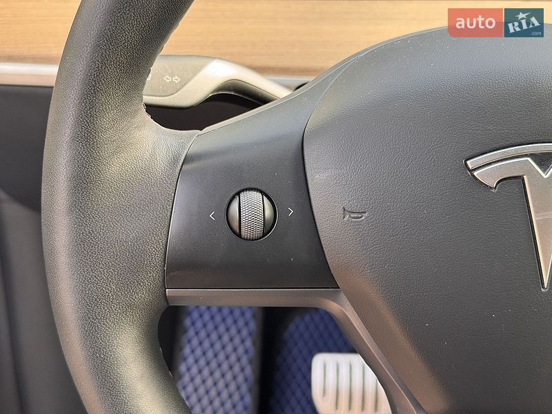 Внедорожник / Кроссовер Tesla Model Y 2023 в Киеве фото 19 Внедорожник / Кроссовер Tesla Model Y 2023 в Киеве
