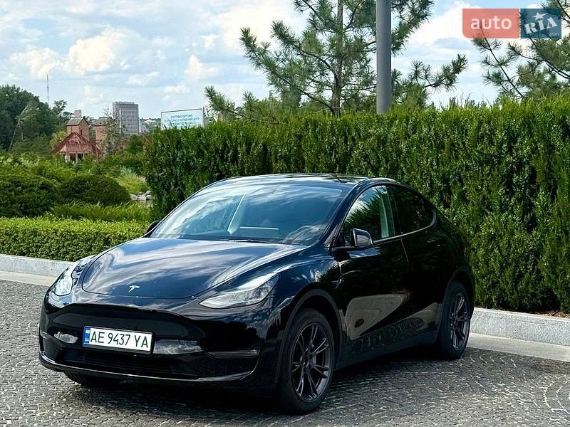 Внедорожник / Кроссовер Tesla Model Y 2024 в Днепре