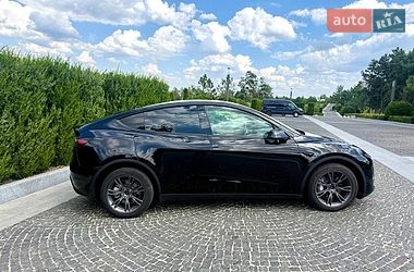 Внедорожник / Кроссовер Tesla Model Y 2024 в Днепре