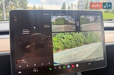 Внедорожник / Кроссовер Tesla Model Y 2024 в Днепре
