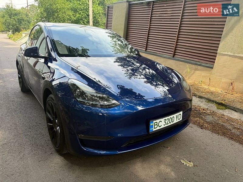 Внедорожник / Кроссовер Tesla Model Y 2021 в Львове