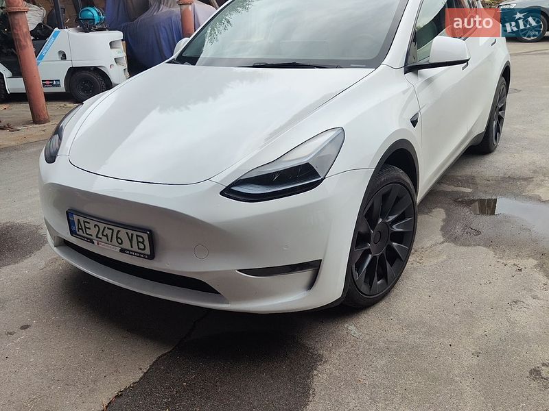 Внедорожник / Кроссовер Tesla Model Y 2022 в Кривом Роге