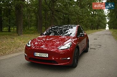 Tesla Model Y 2021