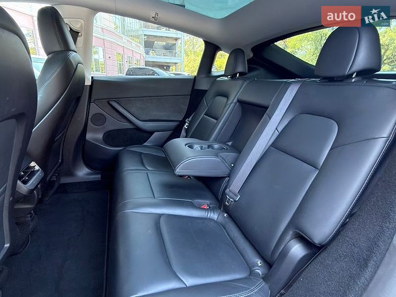 Внедорожник / Кроссовер Tesla Model Y 2023 в Одессе
