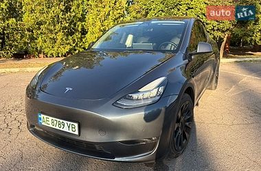 Tesla Model Y  2022
