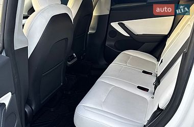 Позашляховик / Кросовер Tesla Model Y 2022 в Чернігові