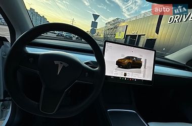 Позашляховик / Кросовер Tesla Model Y 2022 в Чернігові