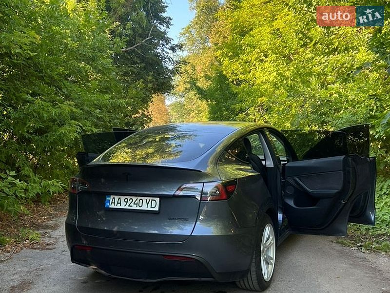 Внедорожник / Кроссовер Tesla Model Y 2022 в Кагарлыке