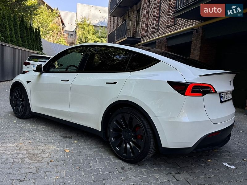 Внедорожник / Кроссовер Tesla Model Y 2022 в Хмельницком фото 9 Внедорожник / Кроссовер Tesla Model Y 2022 в Хмельницком