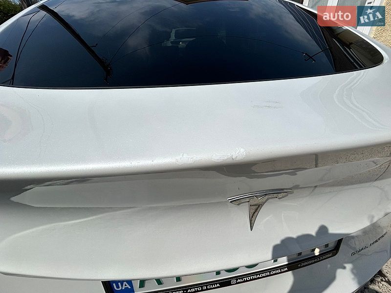 Внедорожник / Кроссовер Tesla Model Y 2021 в Черновцах