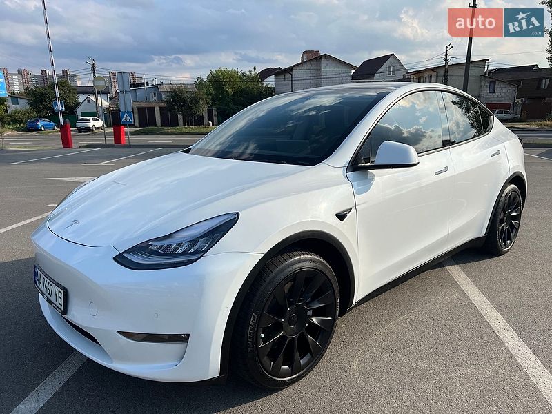 Внедорожник / Кроссовер Tesla Model Y 2021 в Киеве