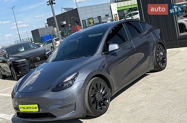 Внедорожник / Кроссовер Tesla Model Y 2022 в Львове