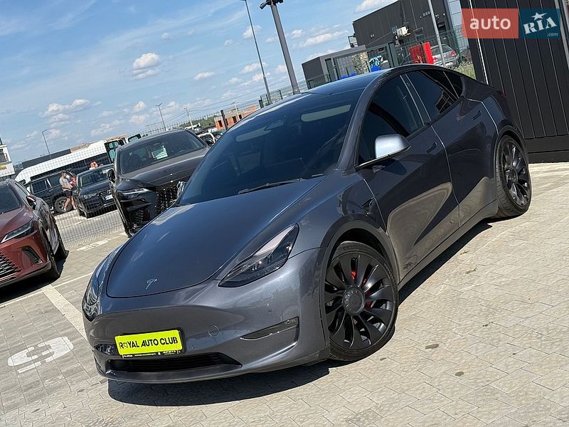 Внедорожник / Кроссовер Tesla Model Y 2022 в Львове