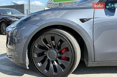 Внедорожник / Кроссовер Tesla Model Y 2022 в Львове