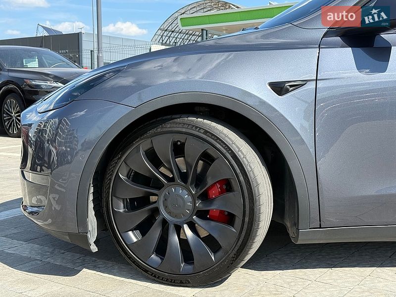 Внедорожник / Кроссовер Tesla Model Y 2022 в Львове