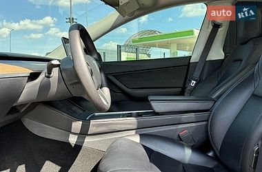 Внедорожник / Кроссовер Tesla Model Y 2022 в Львове