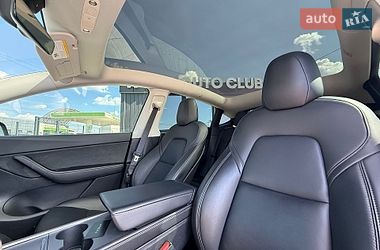 Внедорожник / Кроссовер Tesla Model Y 2022 в Львове