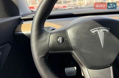Внедорожник / Кроссовер Tesla Model Y 2022 в Львове