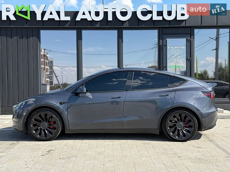 Внедорожник / Кроссовер Tesla Model Y 2022 в Львове
