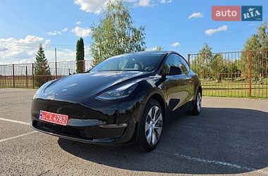 Внедорожник / Кроссовер Tesla Model Y 2023 в Луцке