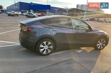 Позашляховик / Кросовер Tesla Model Y 2021 в Львові