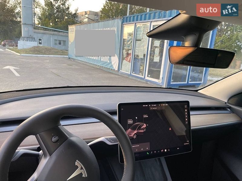 Позашляховик / Кросовер Tesla Model Y 2021 в Львові