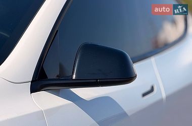 Позашляховик / Кросовер Tesla Model Y 2023 в Кривому Розі