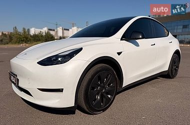 Позашляховик / Кросовер Tesla Model Y 2023 в Кривому Розі