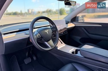 Позашляховик / Кросовер Tesla Model Y 2023 в Кривому Розі
