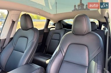 Позашляховик / Кросовер Tesla Model Y 2023 в Кривому Розі