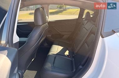 Позашляховик / Кросовер Tesla Model Y 2023 в Кривому Розі