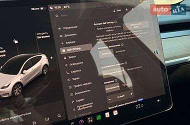 Позашляховик / Кросовер Tesla Model Y 2023 в Кривому Розі