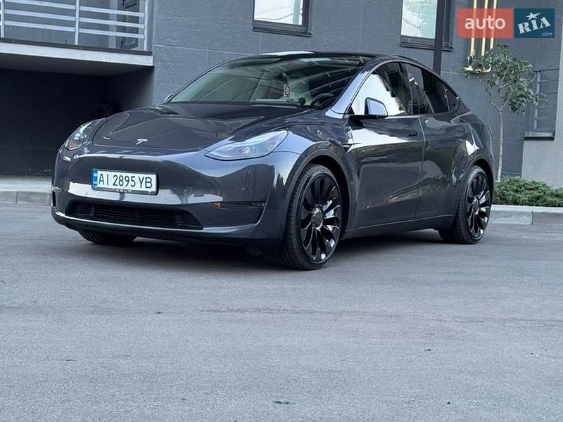 Tesla Model Y 2021