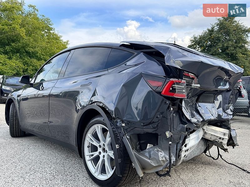 Внедорожник / Кроссовер Tesla Model Y 2021 в Дрогобыче фото 5 Внедорожник / Кроссовер Tesla Model Y 2021 в Дрогобыче