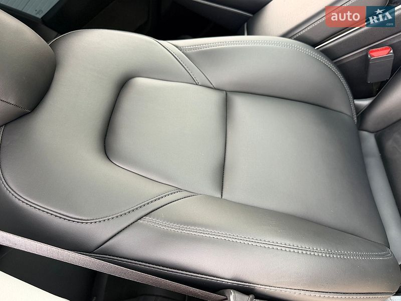 Внедорожник / Кроссовер Tesla Model Y 2021 в Дрогобыче фото 42 Внедорожник / Кроссовер Tesla Model Y 2021 в Дрогобыче