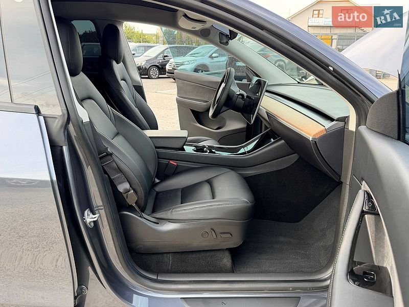 Внедорожник / Кроссовер Tesla Model Y 2021 в Дрогобыче фото 43 Внедорожник / Кроссовер Tesla Model Y 2021 в Дрогобыче