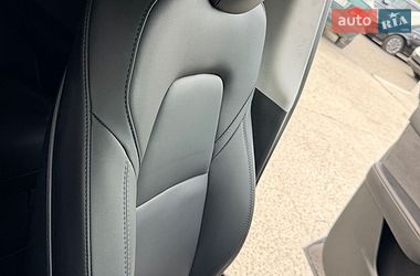 Внедорожник / Кроссовер Tesla Model Y 2021 в Дрогобыче фото 45 Внедорожник / Кроссовер Tesla Model Y 2021 в Дрогобыче