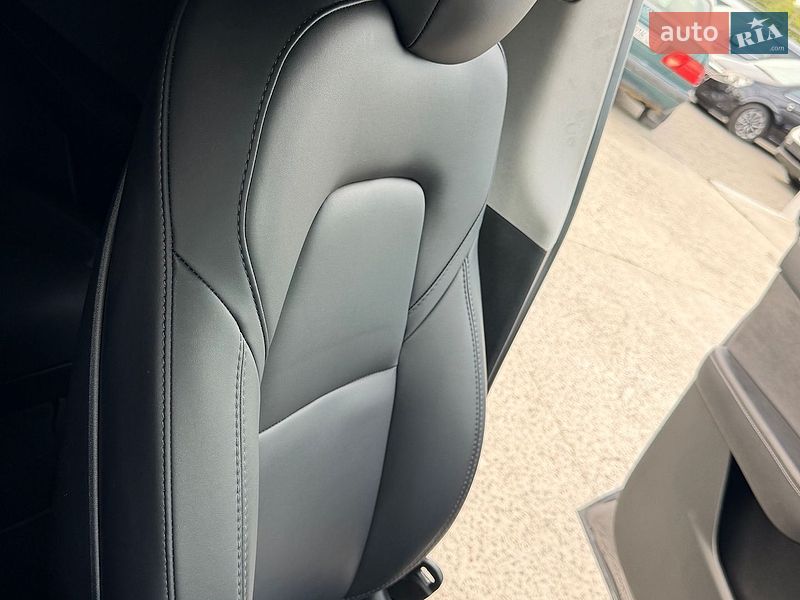 Внедорожник / Кроссовер Tesla Model Y 2021 в Дрогобыче фото 45 Внедорожник / Кроссовер Tesla Model Y 2021 в Дрогобыче